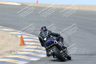 media/Mar-13-2022-SoCal Trackdays (Sun) [[112cf61d7e]]/Turn 10 Backside (105pm)/